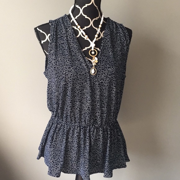 Banana Republic Tops - Dotted Professional Flirty Top